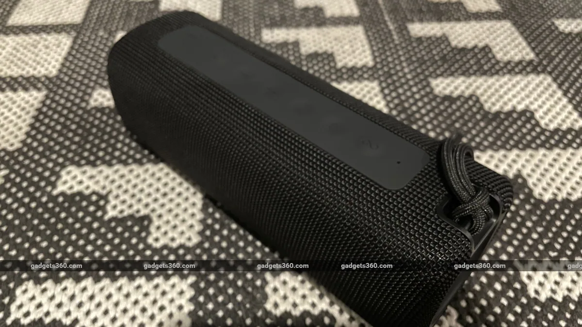 mi portable bluetooth speaker 16w review buttons Mi  Xiaomi