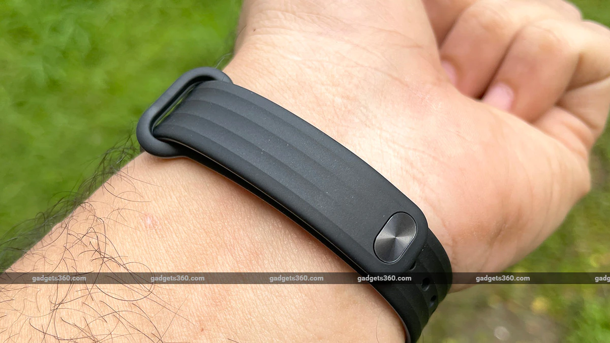 oneplus band strap gadgets360 OnePlus Band Review