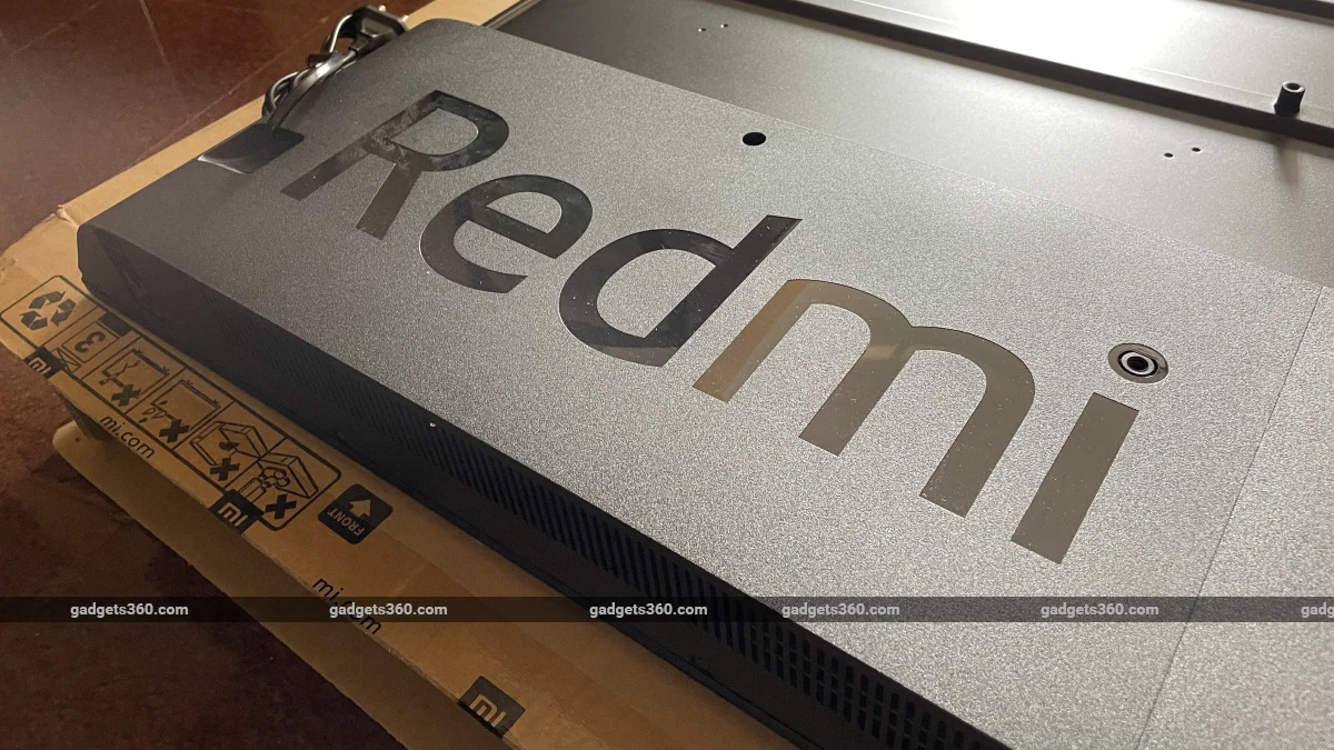 redmi smart tv x55 review back logo Redmi
