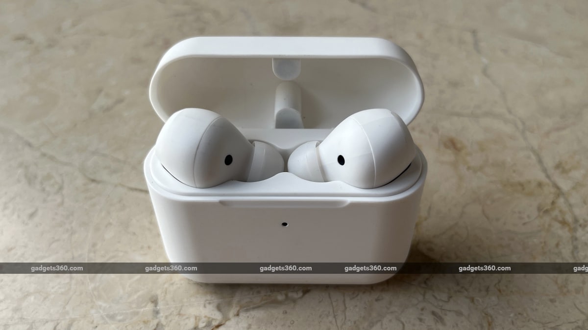 noise intellibuds review case open Noise