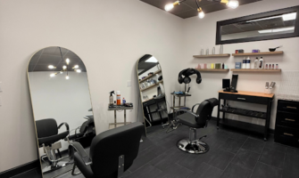 Top 5 Benefits of Leasing a Studio Salon in Katy, TX